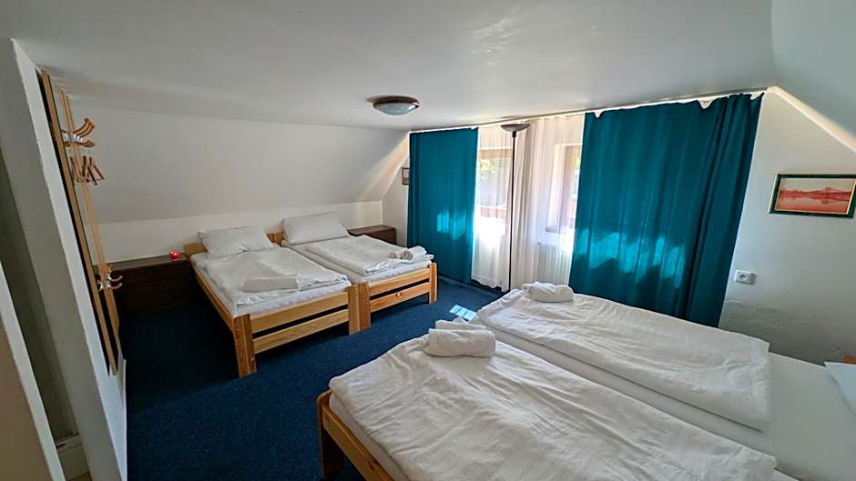 7Rooms