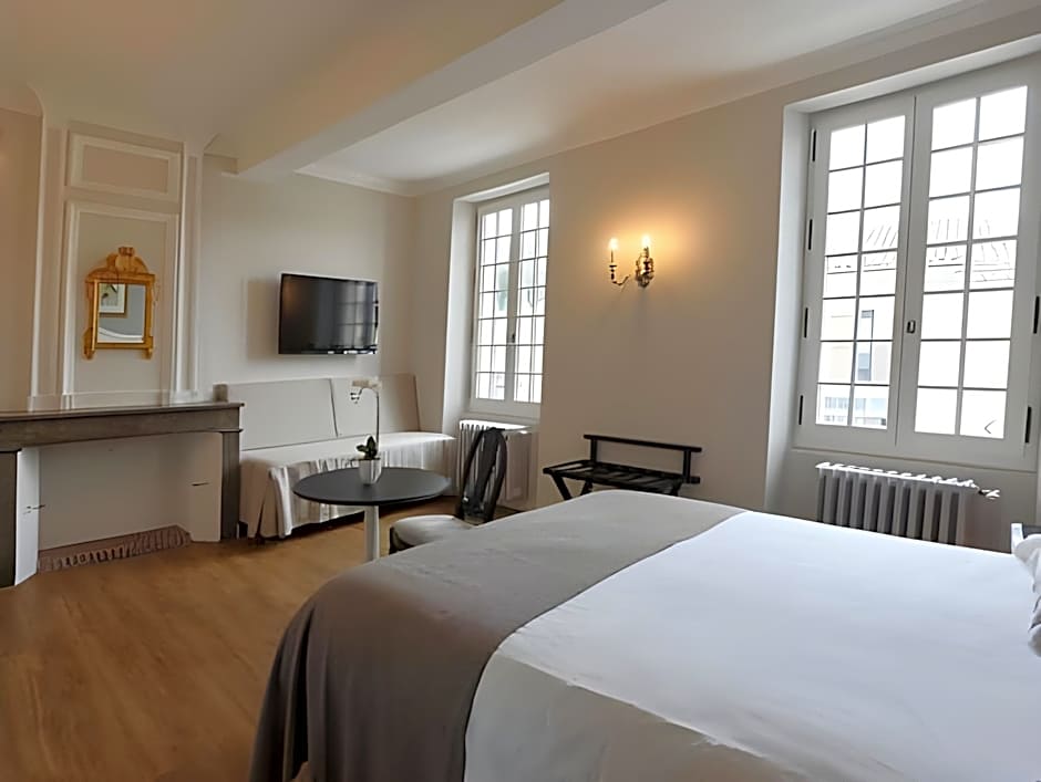 Hotel Du Midi