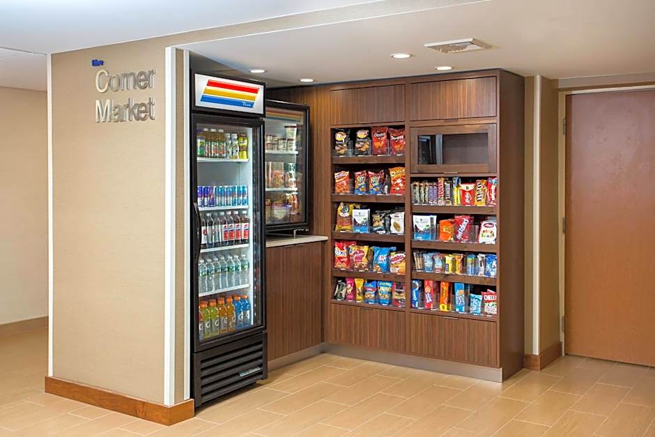 Fairfield Inn by Marriott Manchester-Boston Regional Airport