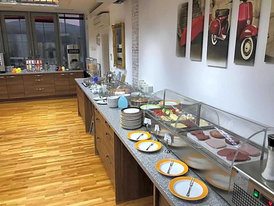 Hotel Gratkorn - "Bed & Breakfast"