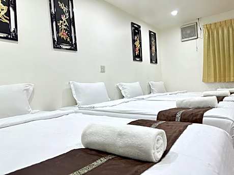 Comfort Quadruple Room