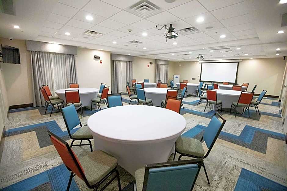 Hampton Inn By Hilton Toledo Oregon