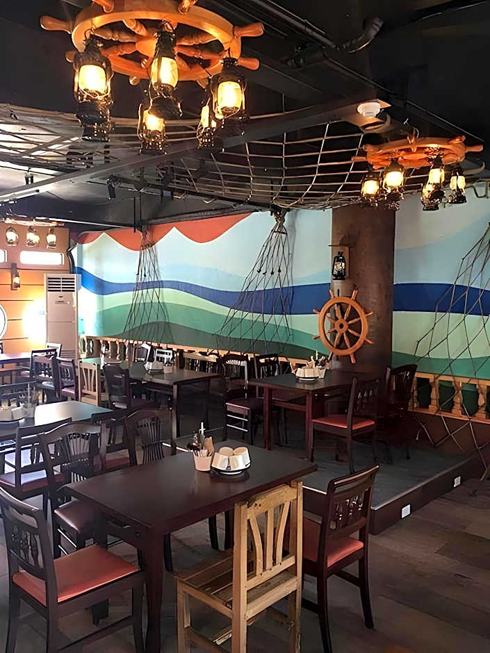 The Reef Hotel And Residences