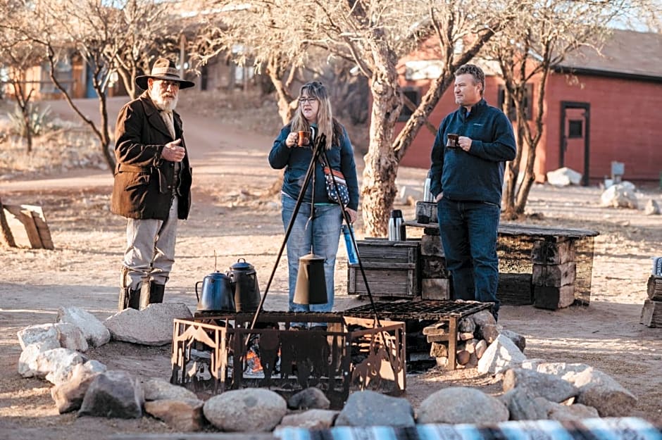 Tombstone Monument Guest Ranch