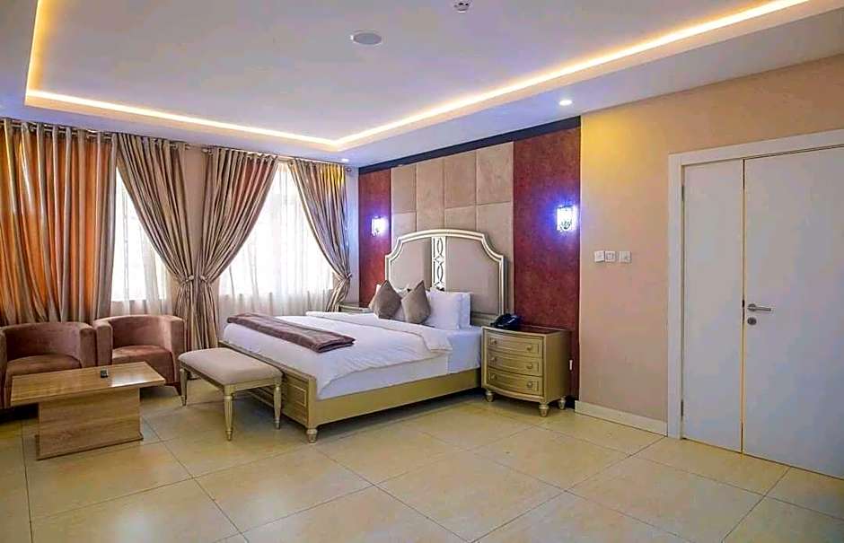 The Palms Hotel By Laterre