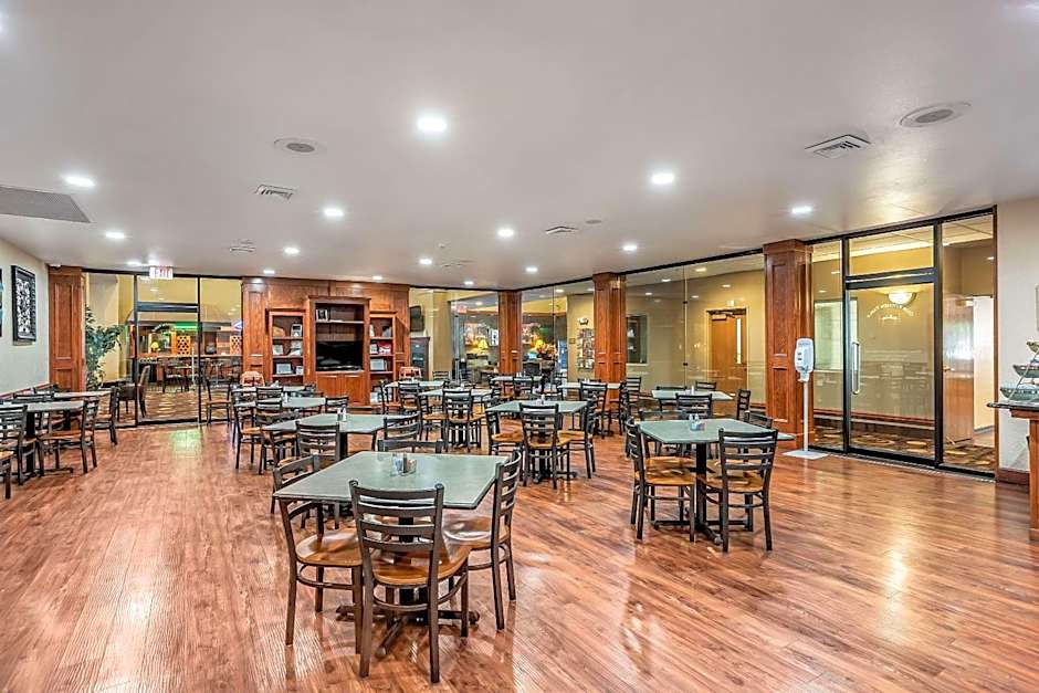 Quality Inn & Suites Hannibal West