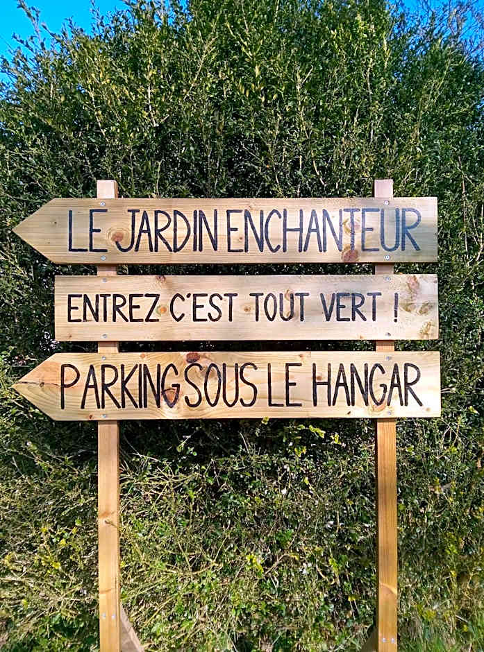Le Jardin Enchanteur, chaleureuse maison d'hôtes éco-responsable, calme et accueillante
