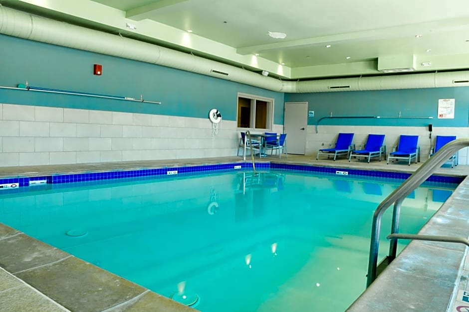 Holiday Inn Express and Suites Elko By IHG