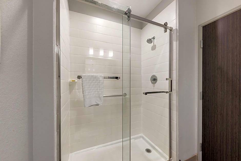 Best Western Plus Buda Austin Inn & Suites