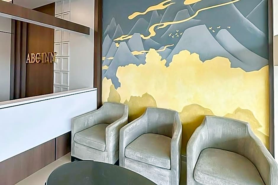 RedDoorz Plus @ Komplek ABC Batu Aji Batam