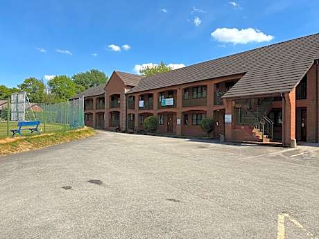 Tollgate Hotel & Leisure