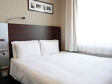 Double Room - Non-Smoking