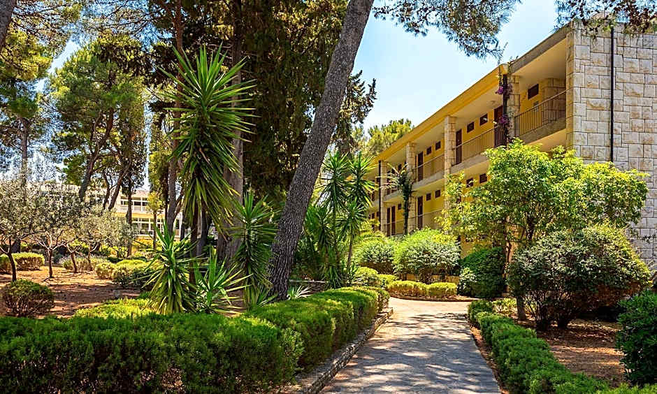 Aminess Vival Casa Velaris