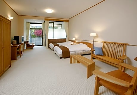 Superior 2 Beds, Mountain View