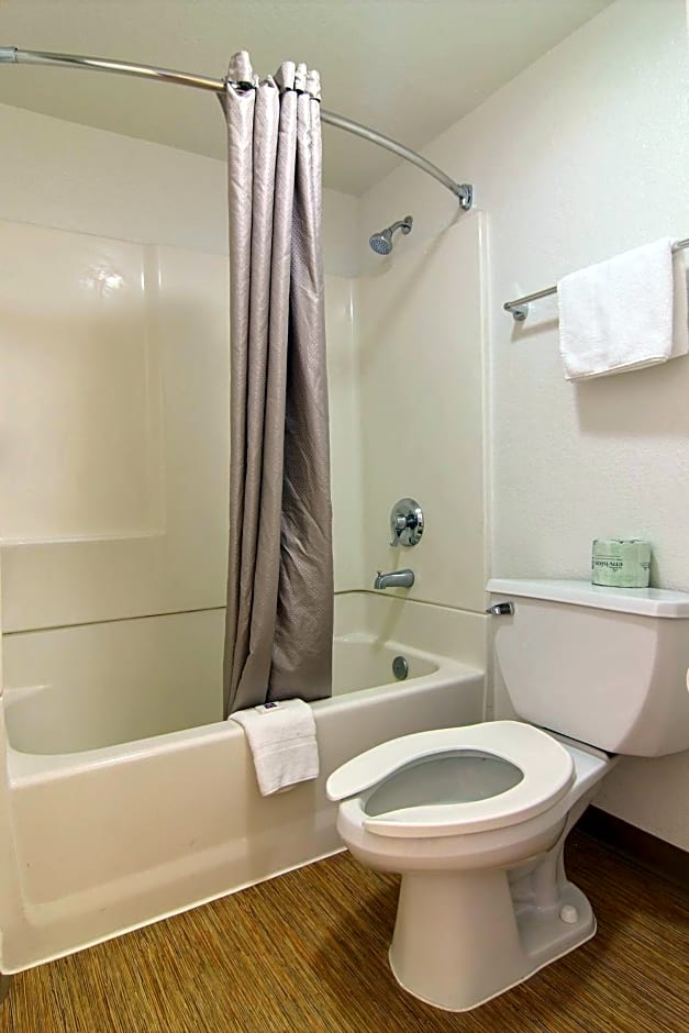 Economy Inn