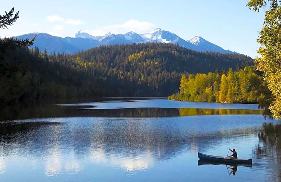 Tyax Lodge & Heliskiing