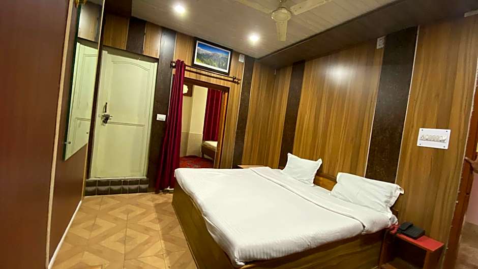 Hotel Ekant Lodge
