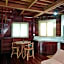 Pahiluna Guesthouse