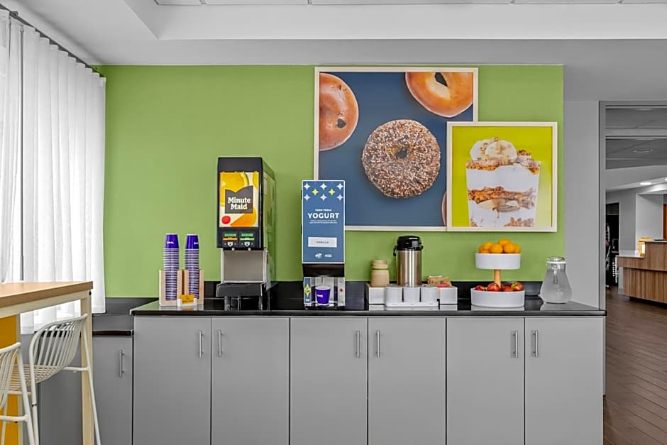 Spark by Hilton Lynchburg