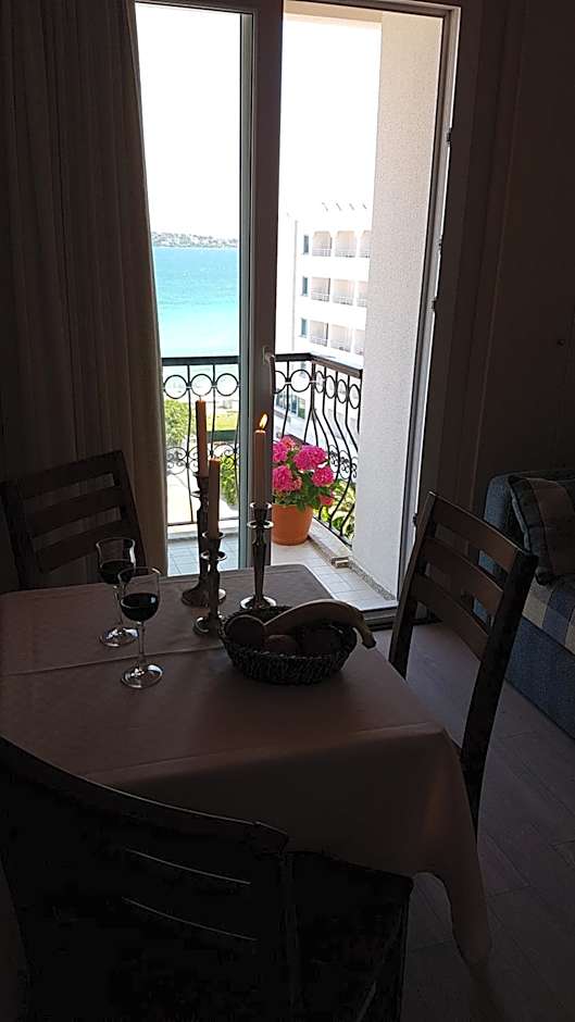 Ileri Hotel & Apartments