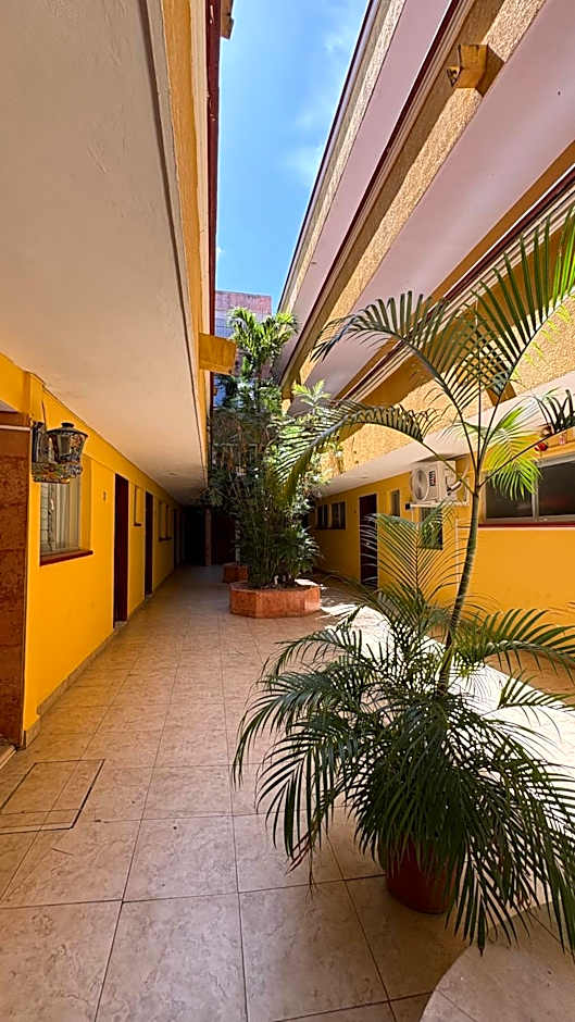 Suites Cancun Center