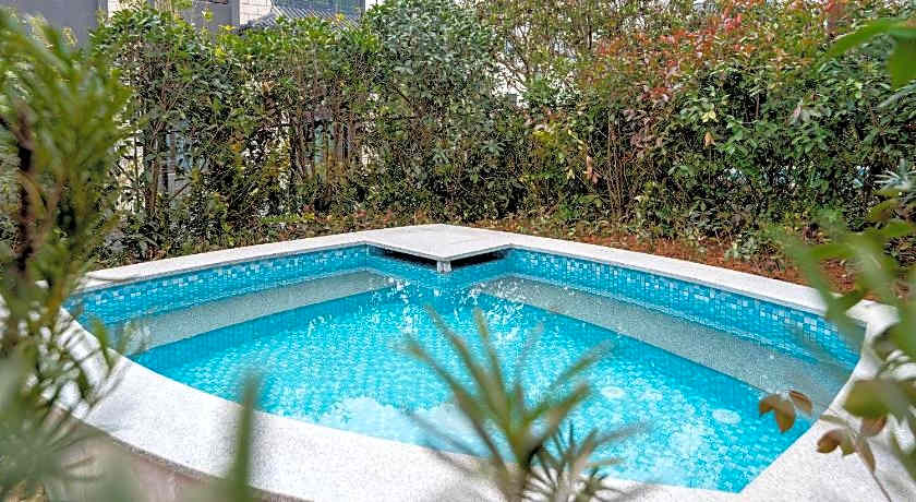 Holiday Inn Jiuhua Mountain Hot Spring By IHG