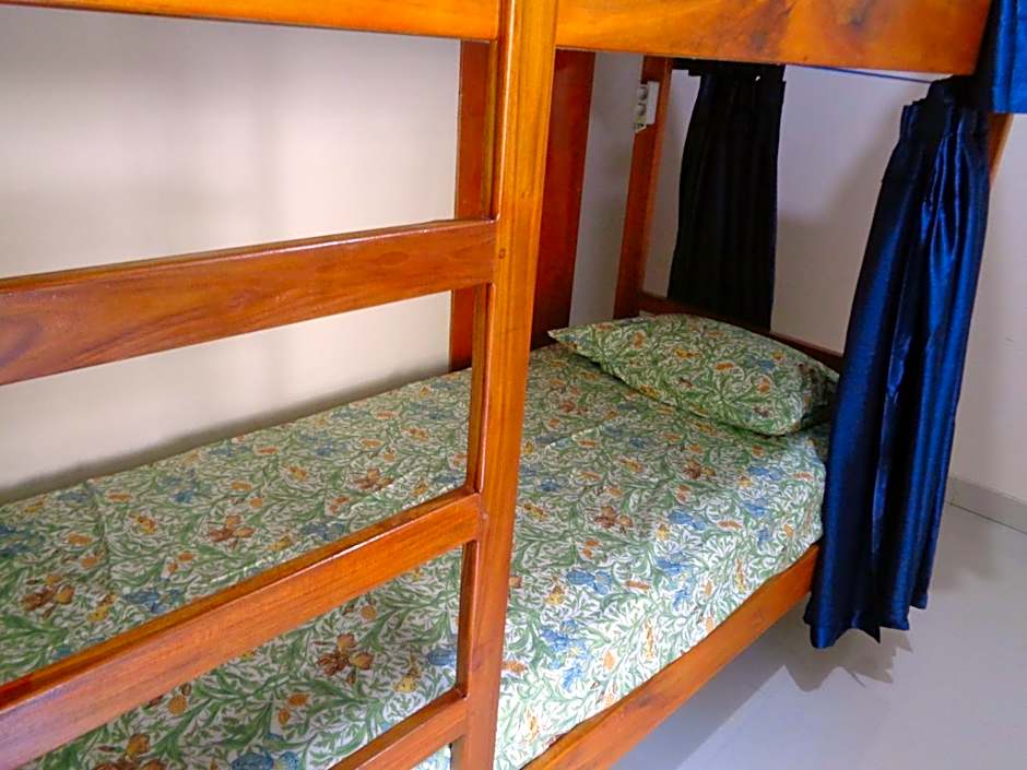 DAPER HOSTEL