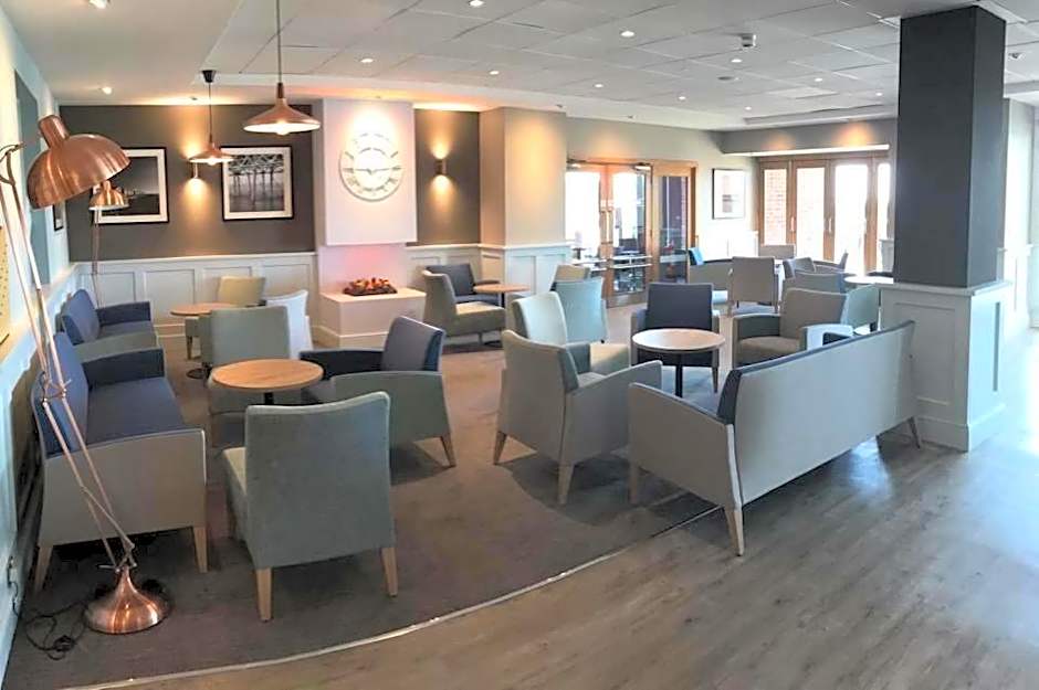 St Ives Hotel