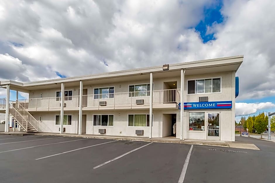 Motel 6-Beaverton, OR