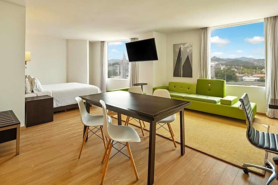 Fiesta Inn Express Naucalpan