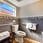 Quality Inn & Suites Airport/Cruise Port Hollywood