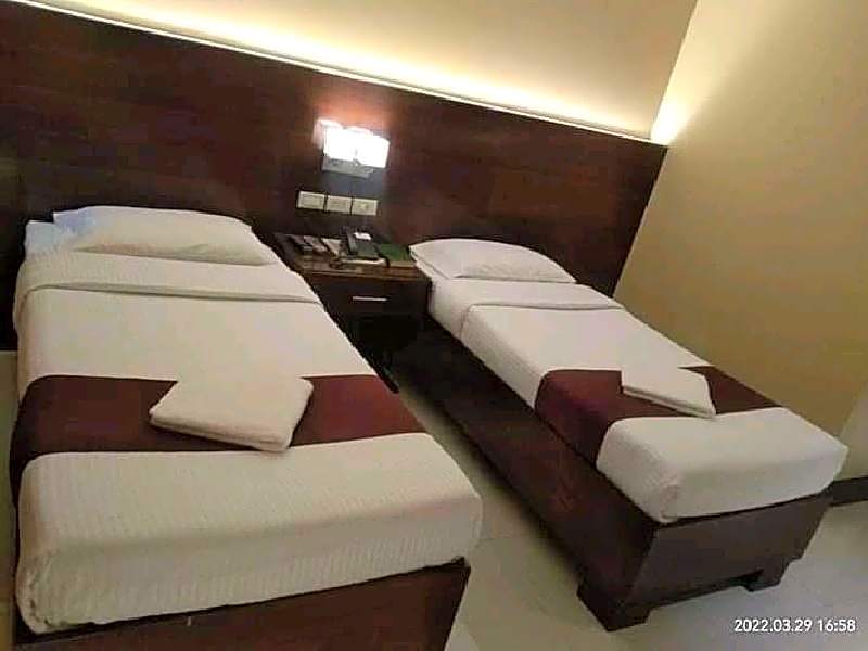 MVW Hotel & Restaurant