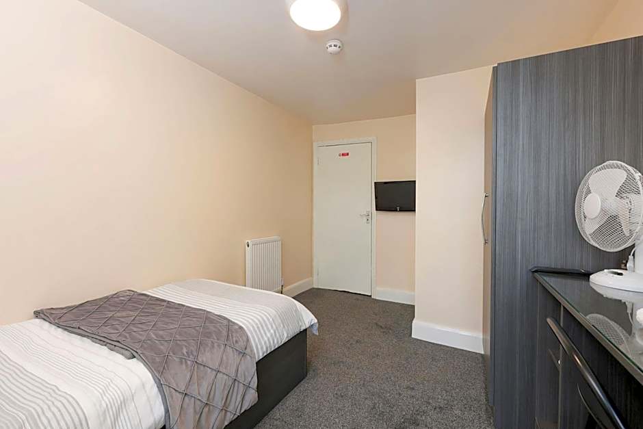 OYO Honeycroft Lodge