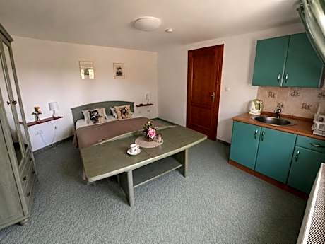 Classic Quadruple Room