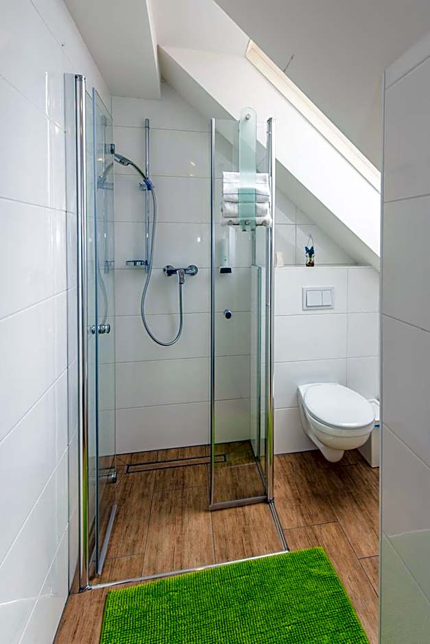 Ferienwohnungen und Zimmer Yassi