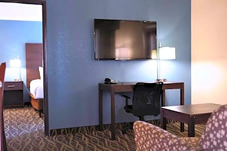 King Suite with Jacuzzi