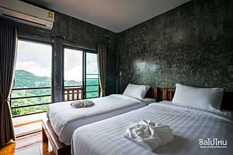 Superior Twin Balcony