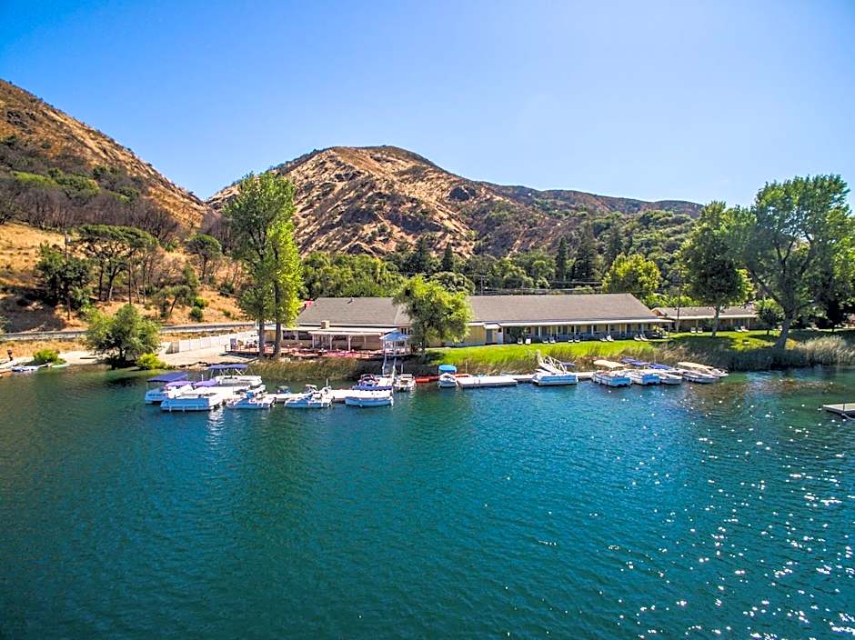 The Lodge at Blue Lakes