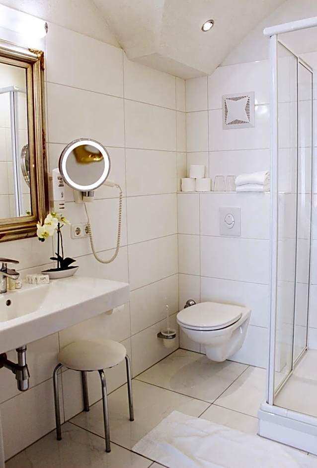 Stadthotel Restaurant Auerhahn