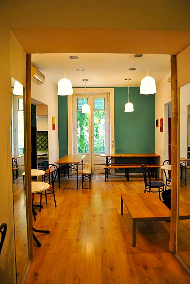 Balarm Hostel