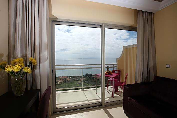 Hotel Apartamentos Baia Brava