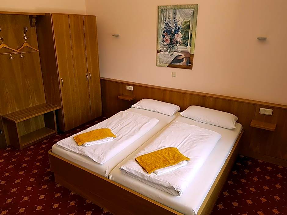 Hotel - Restaurant Sophienaue