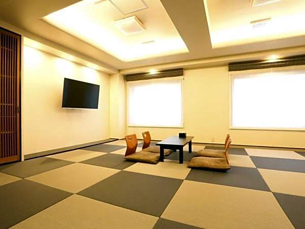 Tabist S hyde Park Koga Station