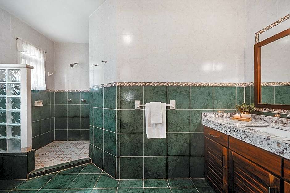Casa La Buena Vida 2 bedroom Villa