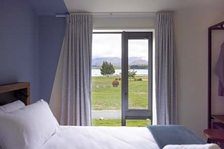 Twin Room with Lake View
