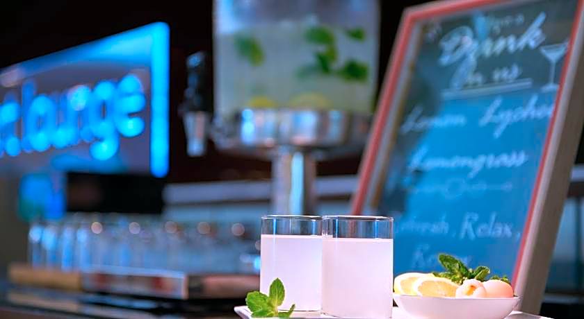 Sama Sama Express KLIA (Airside Transit Hotel)