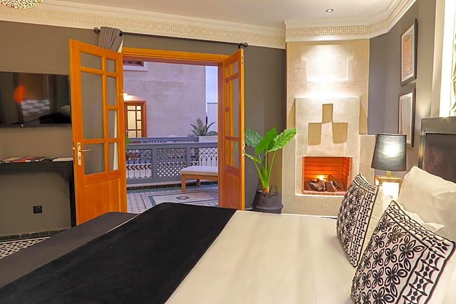 Dar Lys Luxury Riad & Spa