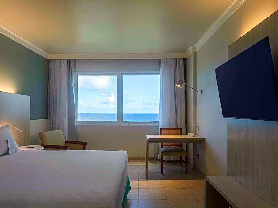 Mercure Salvador Rio Vermelho Hotel
