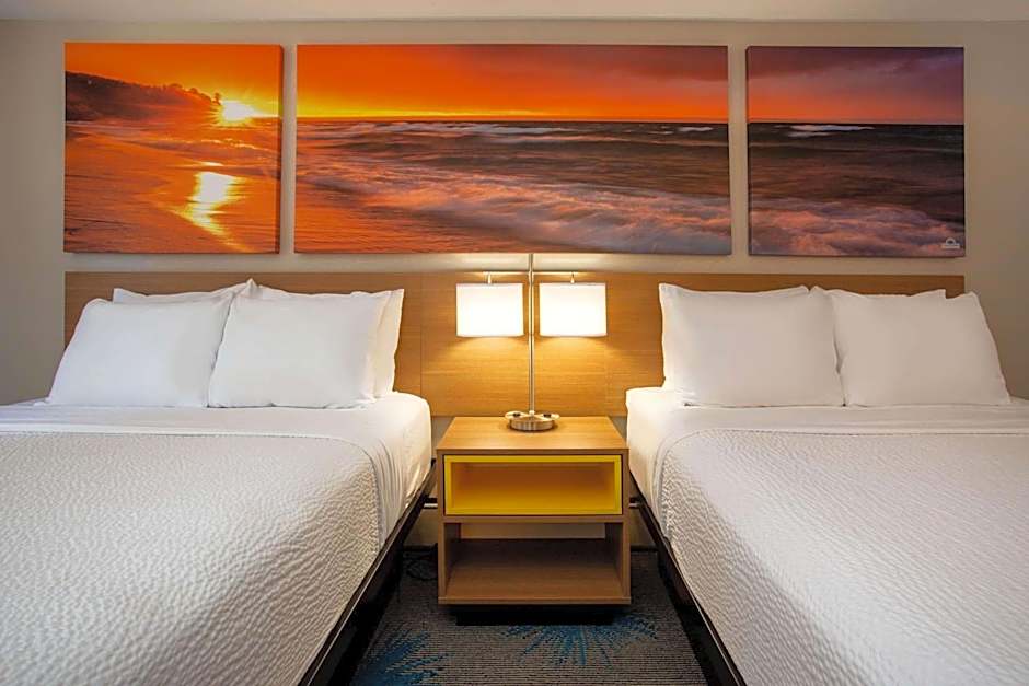 Days Inn by Wyndham Marquette