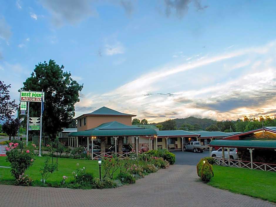 Rest Point Motor Inn